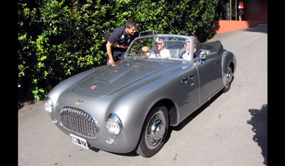 Cisitalia 202 Berlinetta Pinin Farina 1948 and Cabriolet Vignale 1950 front 2